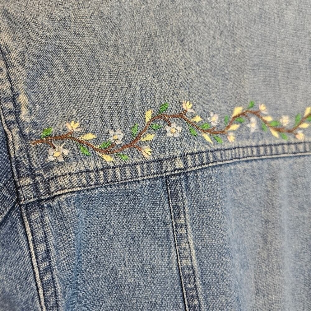 Karavan Denim Floral Embroidered Short Casual Blue Denim‎ Jacket Small - Picture 8 of 11